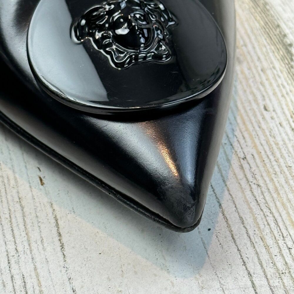 Versace Black Patent Leather Medusa Pumps Size 36 - Picture 9 of 11